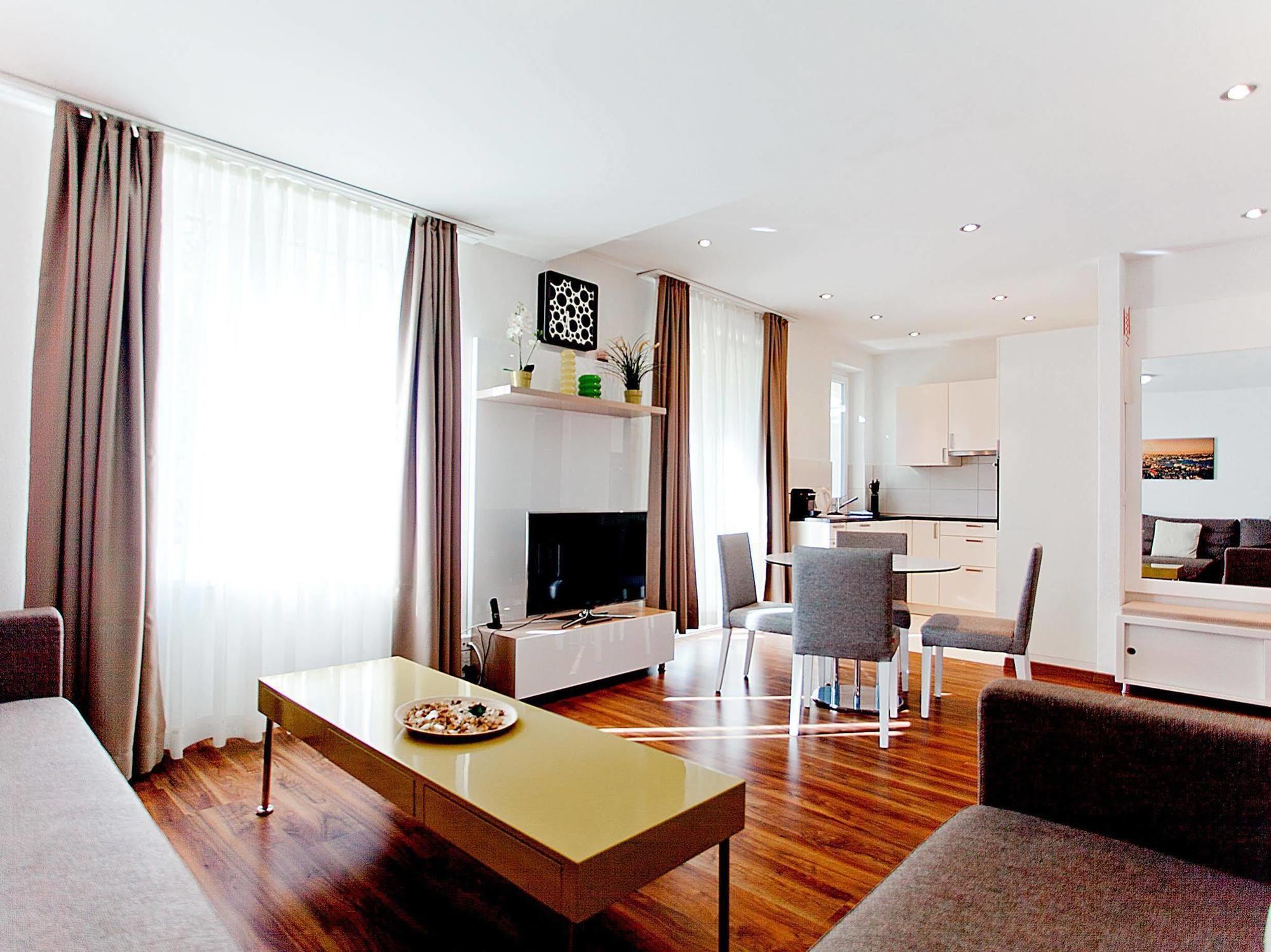 Premium Apartments By Livingdowntown Zürich Kültér fotó